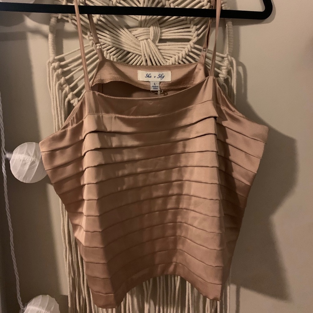 Crop satin top